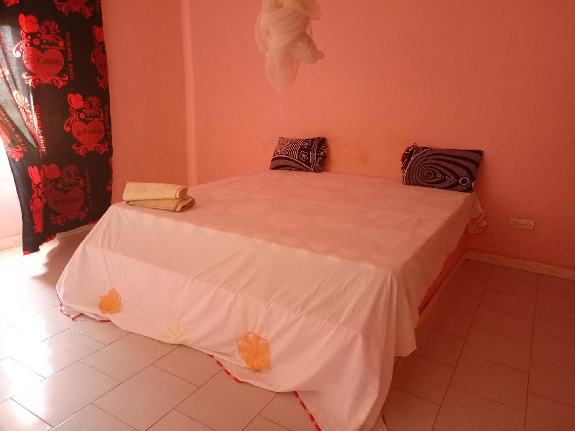 Chez Paolo Otel Toubab Dialaw Dış mekan fotoğraf